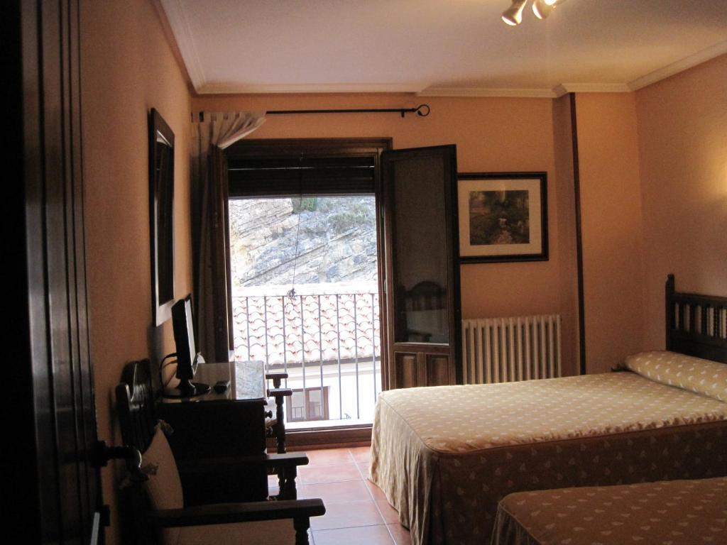 Hotel Olimpia Albarracin Room photo